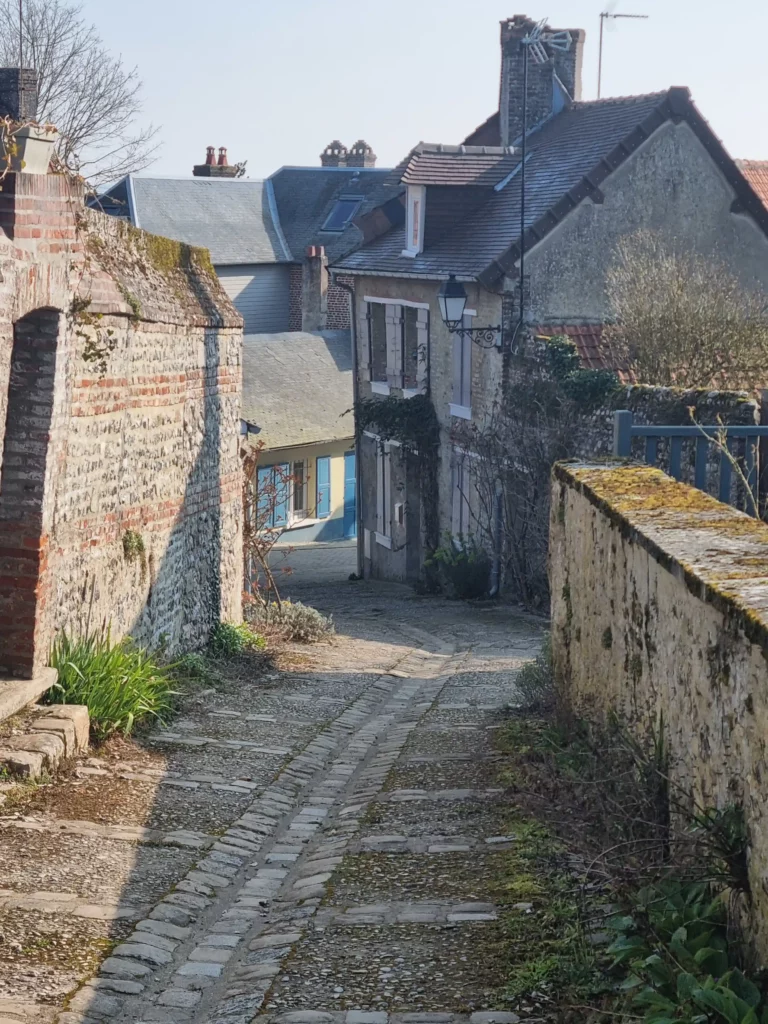 Petite rue de la vieille ville de Saint Valery-sur-Somme